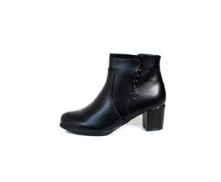 WOMEN'S ANKLE BOOTS