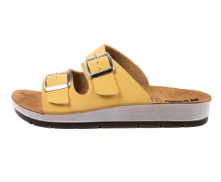 Women's slippers, Yellow