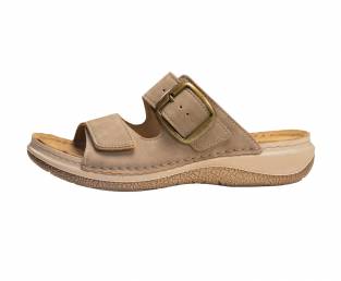Women's slippers, Brown