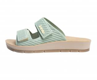 Women's slippers, Green