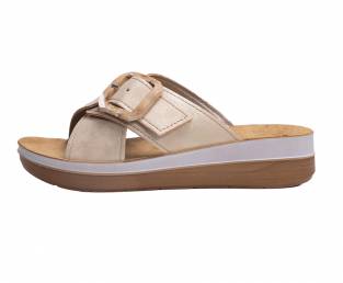 Women's slippers, Sands